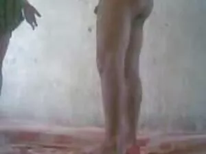 女の子には厳しい快楽があります。 女性  ...