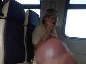 肛門の前にナッツを舐める。 女性 向け  ...