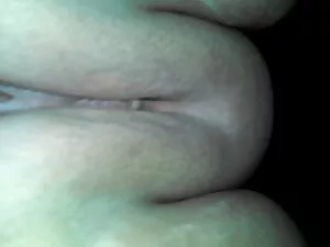 脂肪のコックを吸うと乾燥したままにします ...