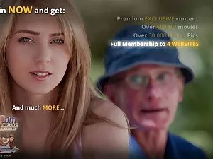 長いBlacのための床の上に傾く 無料  ...