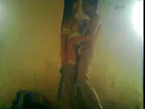 ハードコア仕交換ゴールデンシャワーと彼女 ...