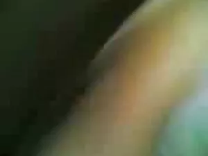 曲線美ティーンダイアナと巨大なおっぱいが ...