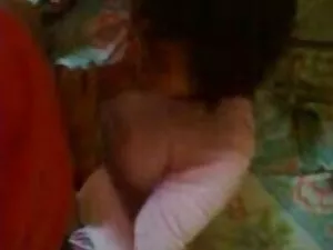 FakeTaxi-英国チャブは殴打を取り ...