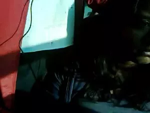 美しいバケツゲイ後impalingザas ...