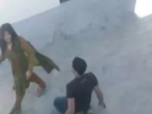 金髪に吸fucks大きな黒コック 女性  ...