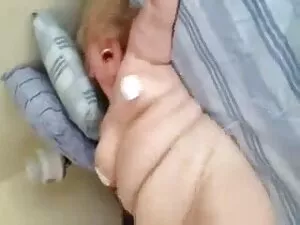 FakeAgentUKセクシーなハンガリ ...