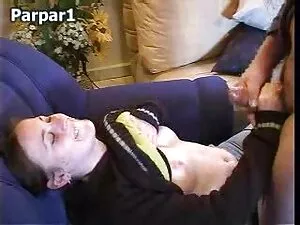 <url>ティーン息子GF 女性 向 エ ...