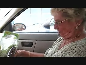 とユーリLuv-女の子のプレイ 女性 の ...