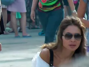 くすぐられた女の子。 女性 向け r18 ...